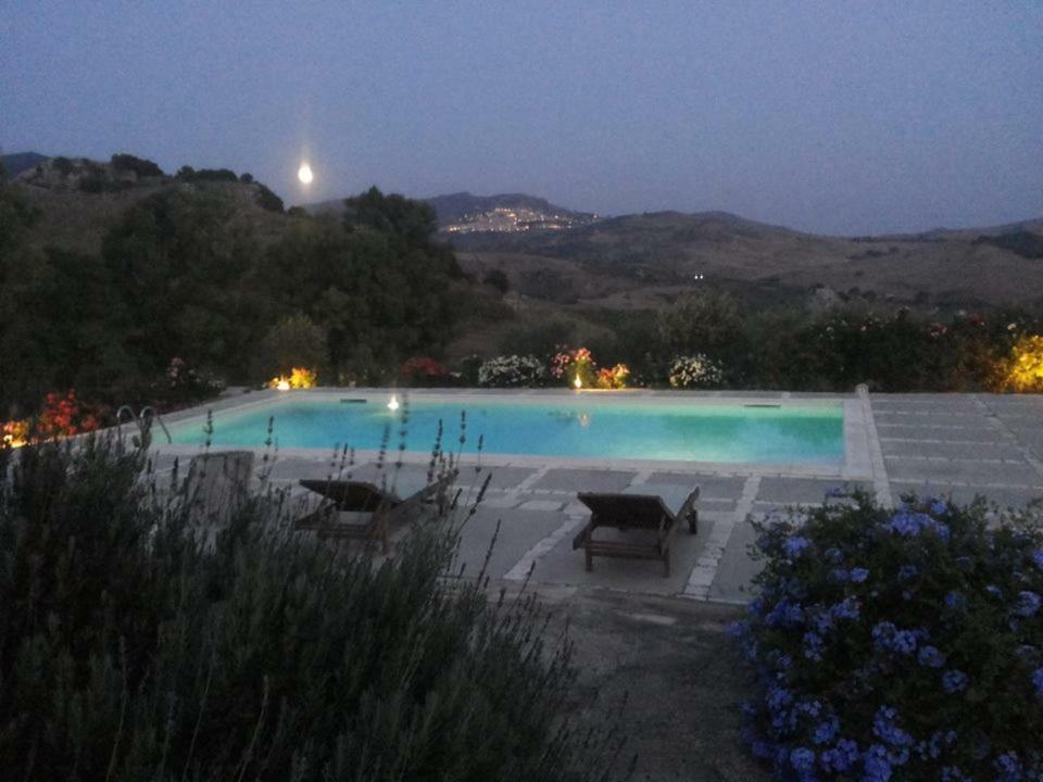 Masseria Acque Di Palermo Casa rural *